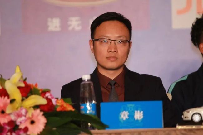 女m vk
